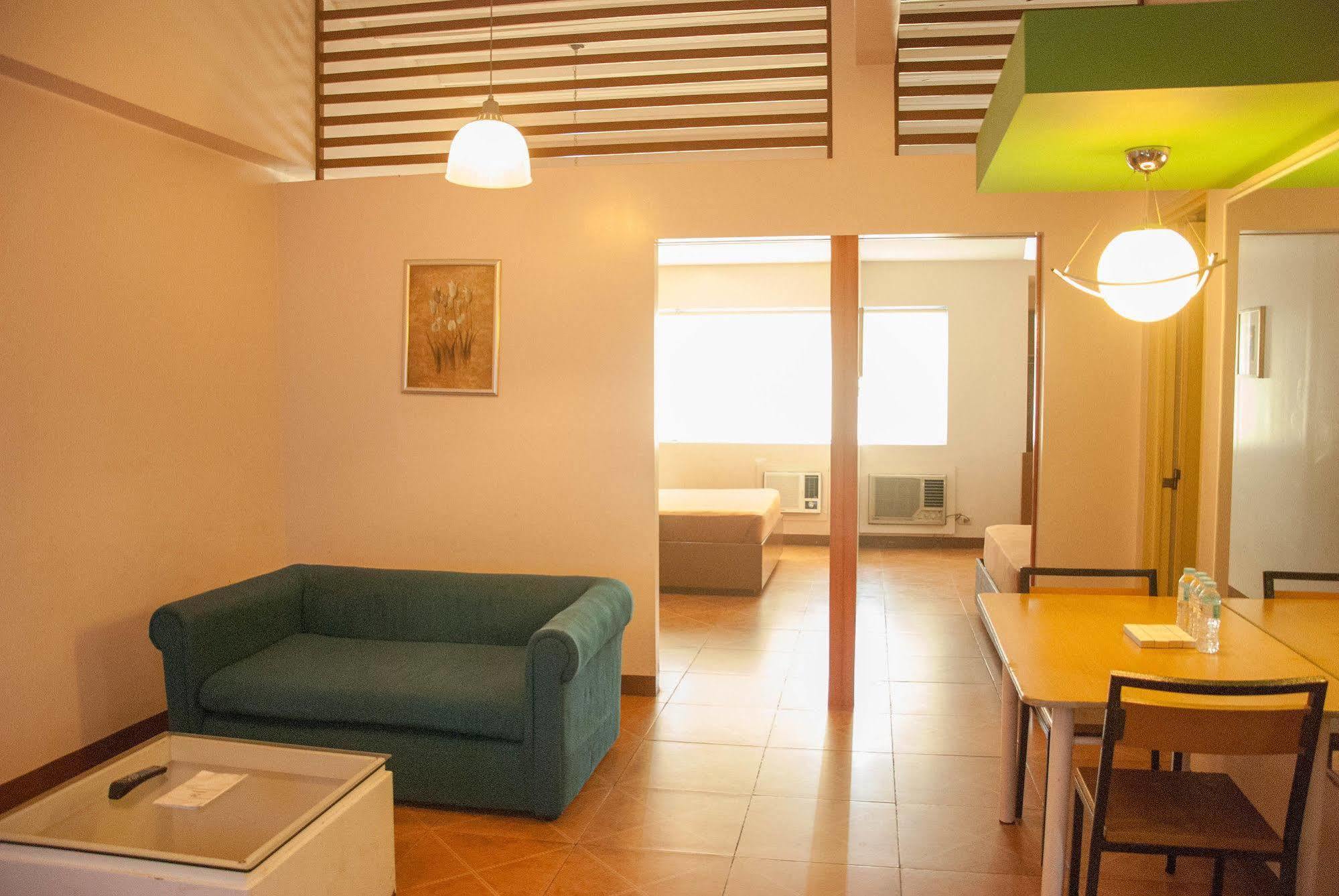 סן פדרו מקאטי Zen Rooms Basic La Paz מראה חיצוני תמונה