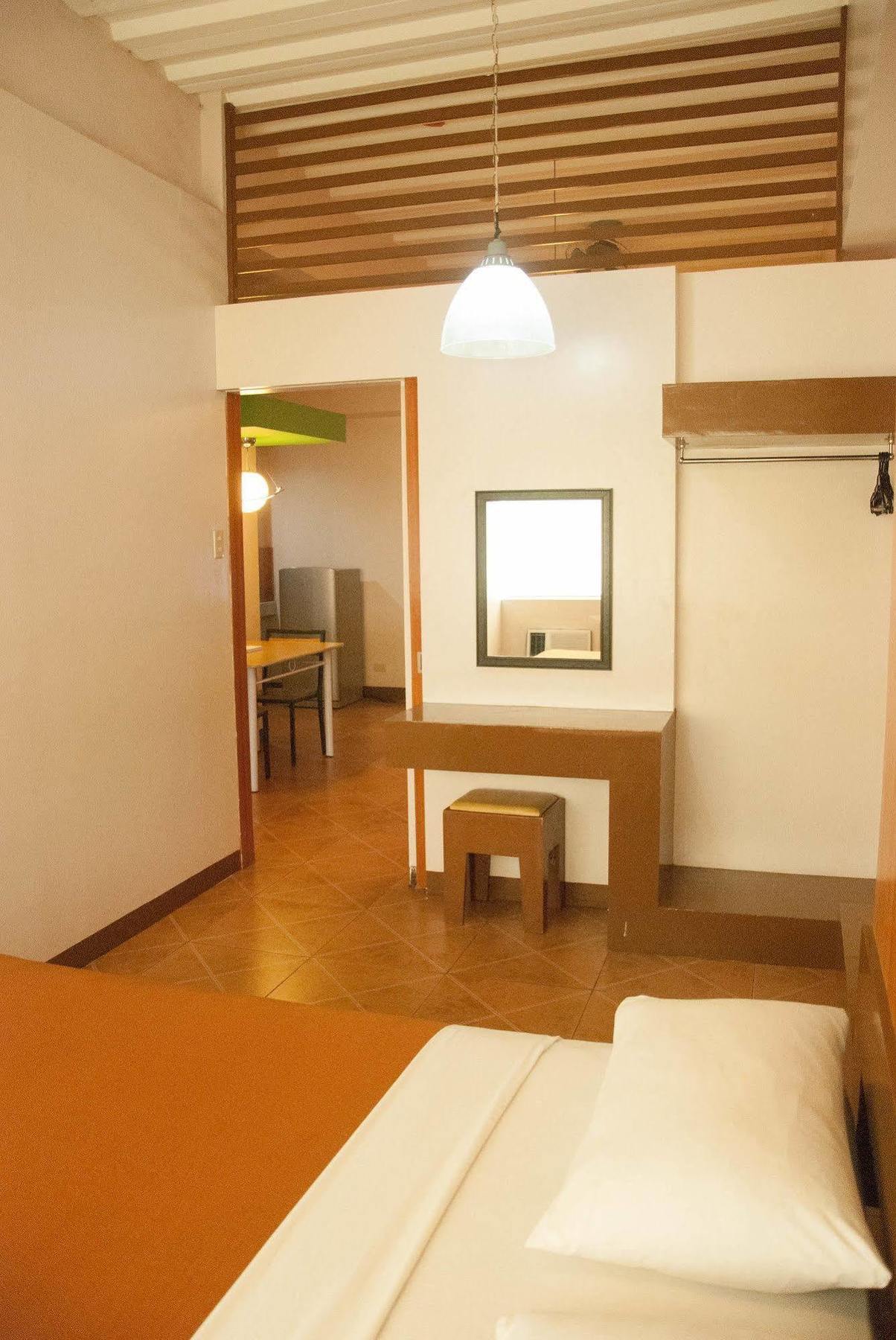 סן פדרו מקאטי Zen Rooms Basic La Paz מראה חיצוני תמונה